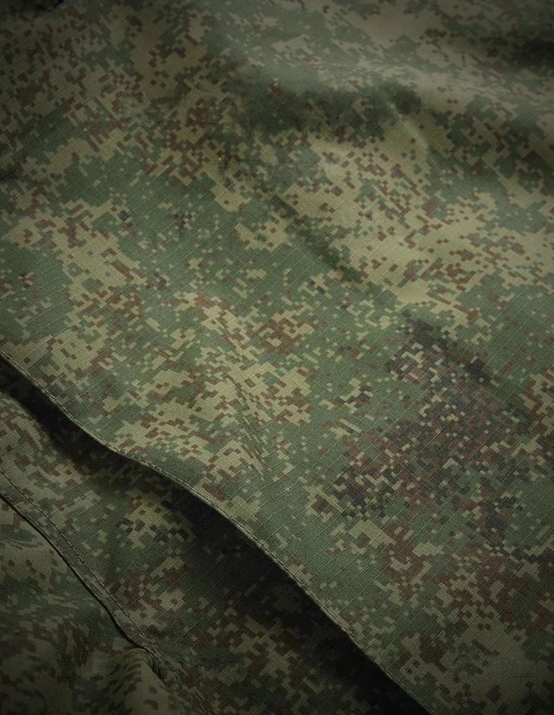 Green Men’s Camouflage Tactical Outdoor Clothing Set
