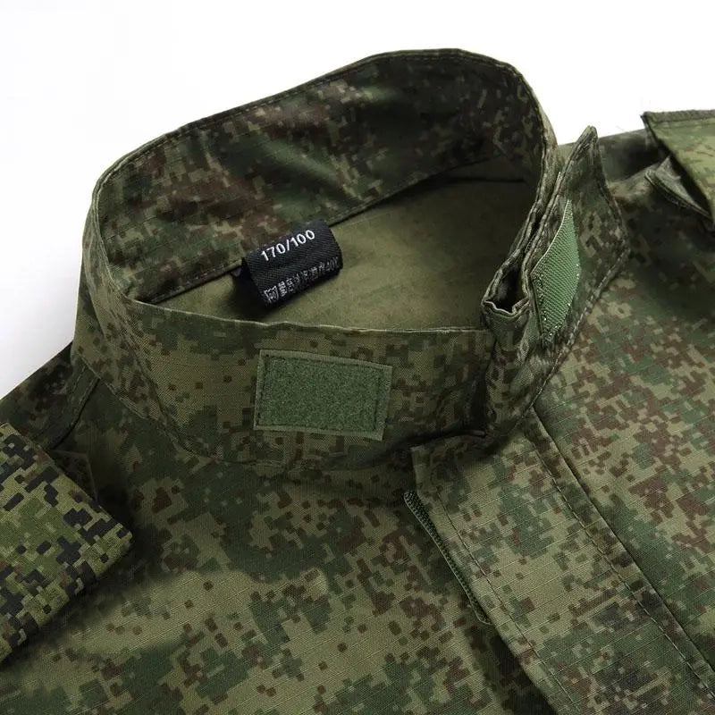 Green Men’s Camouflage Tactical Outdoor Clothing Set