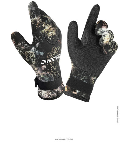 Survival Now™ Camo Diving Gloves