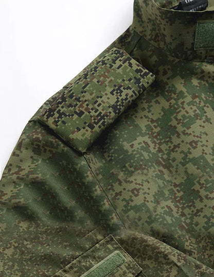 Green Men’s Camouflage Tactical Outdoor Clothing Set