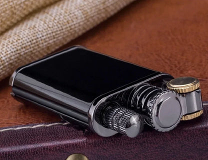 Metal Wheel Kerosene Lighter – Reliable Fire Anytime, Anywhere